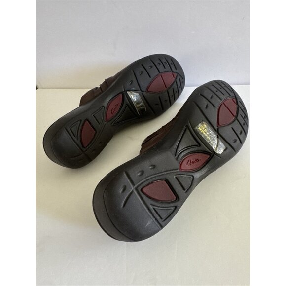 Clarks Women’s Brown Leather Mules Clogs 7.5 N Mid Block Heel Casual Work Shoes - Picture 9 of 11